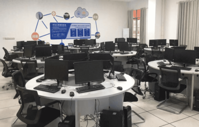 聚焦創(chuàng)新，引領(lǐng)未來(lái)——學(xué)院軟件技術(shù)開(kāi)發(fā)與銷售專業(yè)簡(jiǎn)介